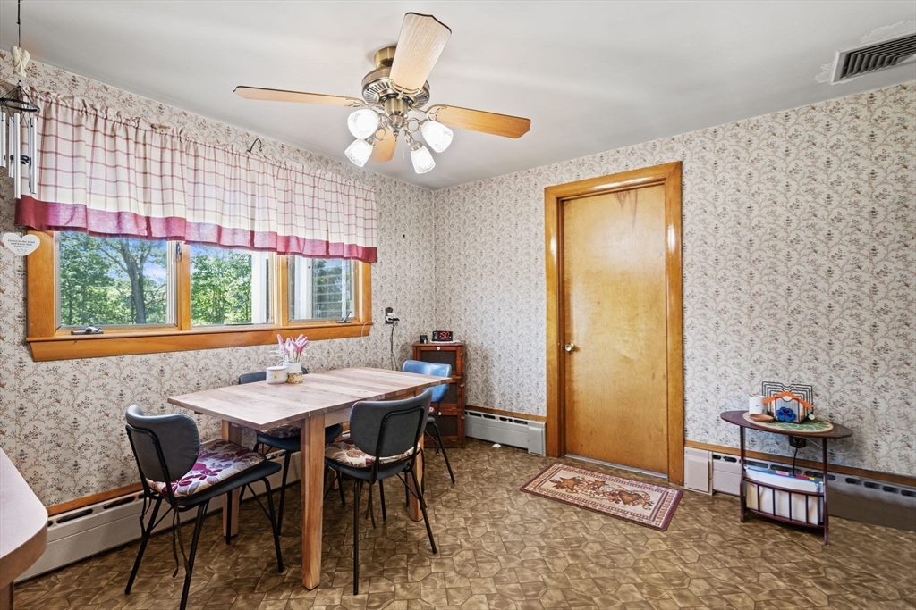 111 Hamilton Street Saugus, MA 01906 - Photo 10 of 28