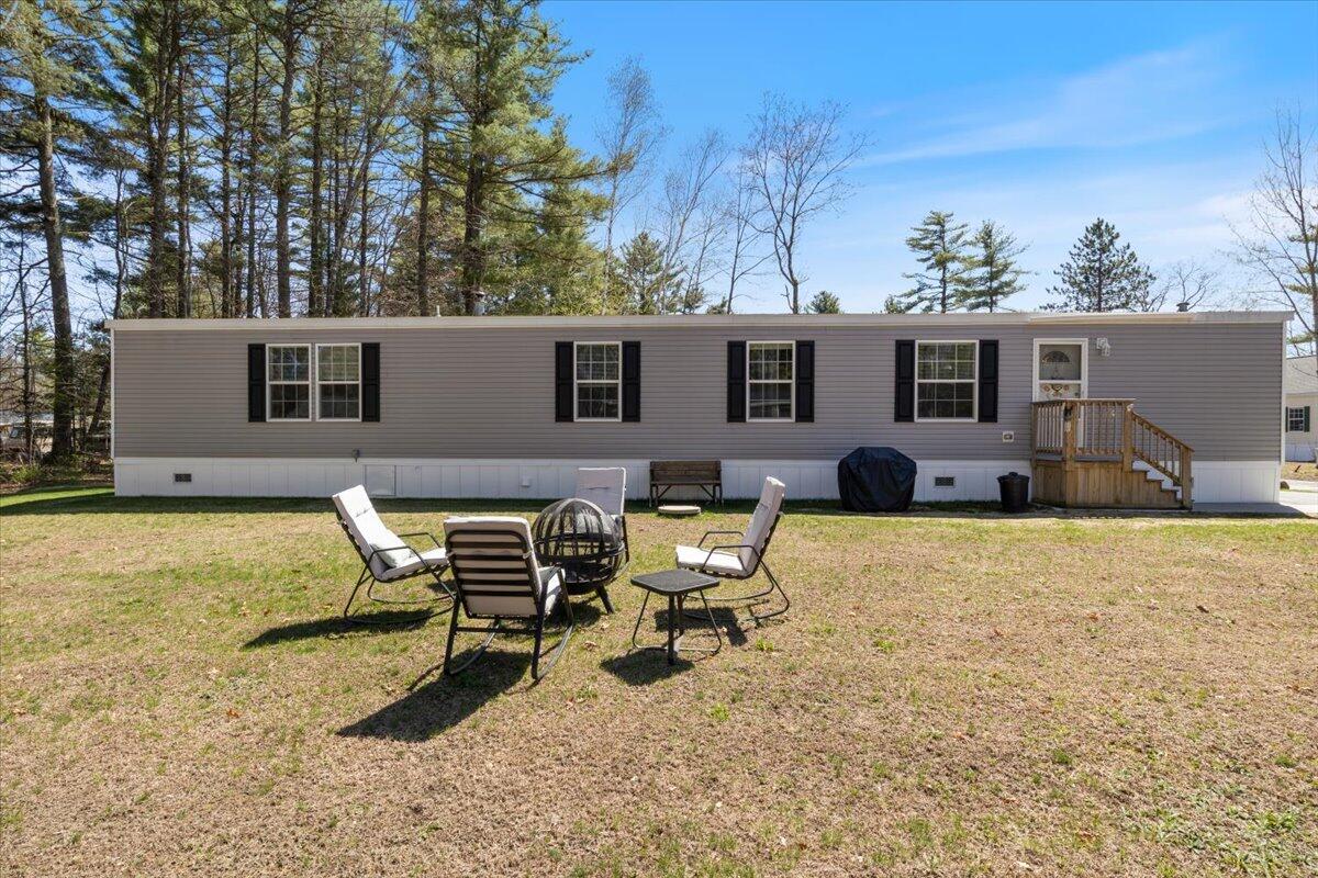 01-6_Liberty_St_01 Front