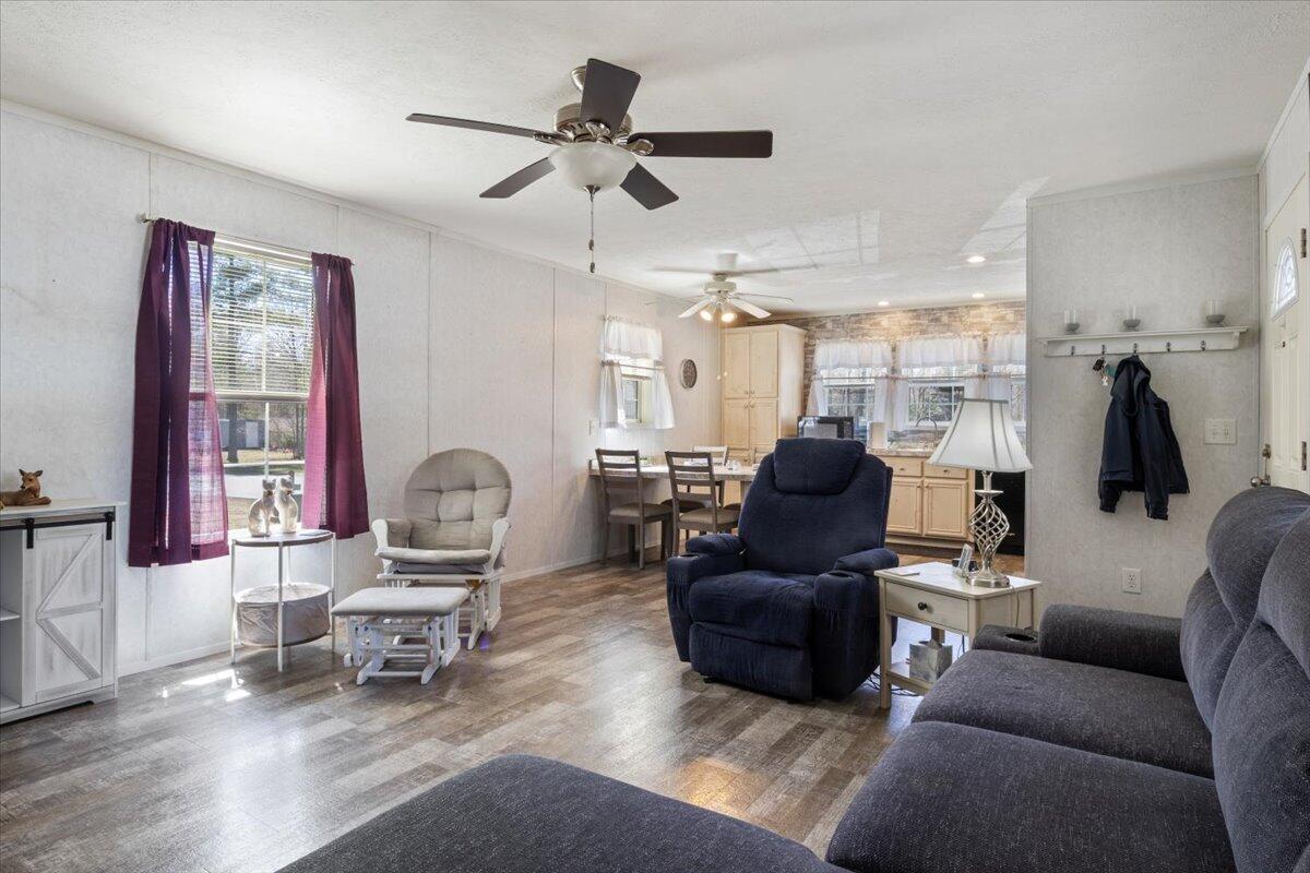 6 Liberty Drive Standish, ME 04084 - Photo 17 of 23 06-6_Liberty_St_06 Living Kitchen