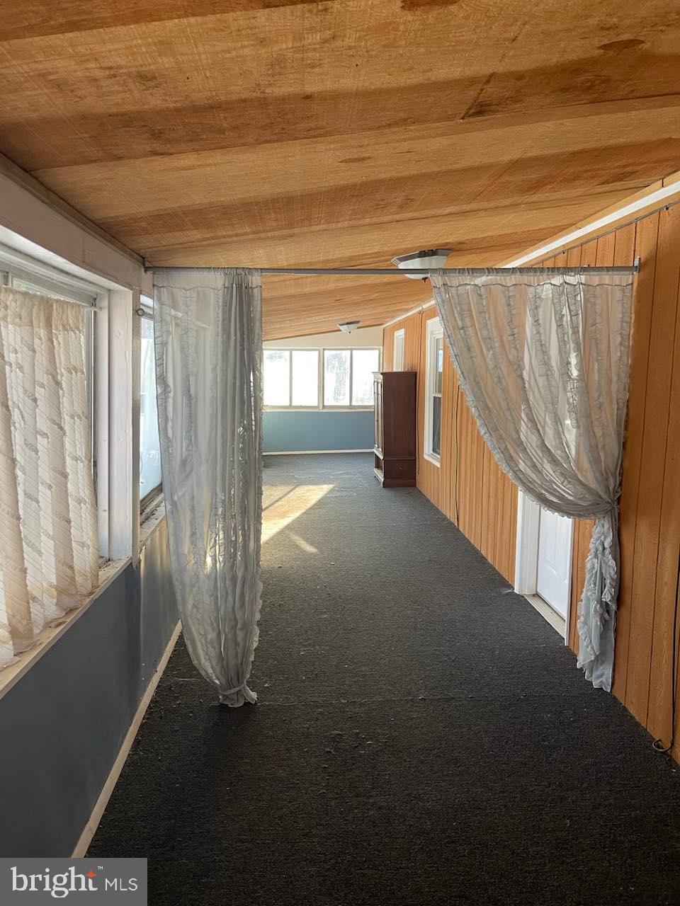 108 Poplar Road Fleetwood, PA 19522 - Photo 14 of 35 Upstairs Balcony Sunroom