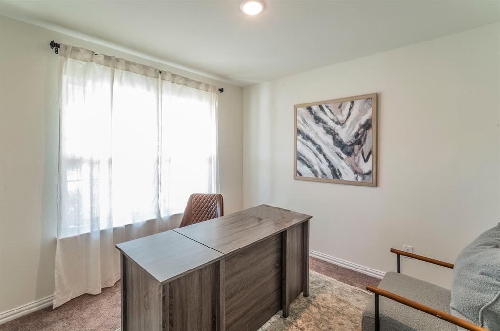 440 Rose Avenue Cleburne, TX 76033 - Photo 10 of 14 a view of workspace with window