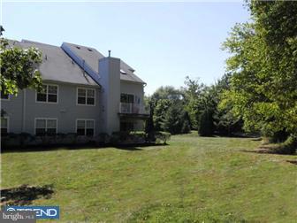 2203 Rabbit Run Road Marlton, NJ 08053 - Photo 3 of 12 Exterior Back