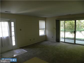 2203 Rabbit Run Road Marlton, NJ 08053 - Photo 7 of 12 Living Room