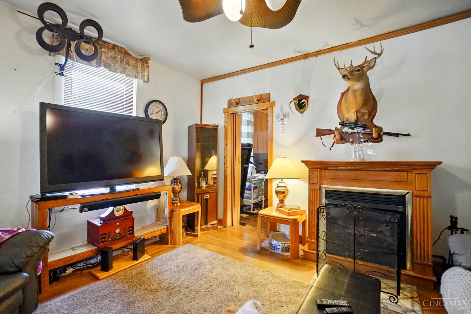 3982 Watterson Road Fairfax, OH 45227 - Photo 11 of 28 Gallery Image 11