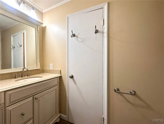 $139,000 | 710 Cosby Road, Utica, NY 13502