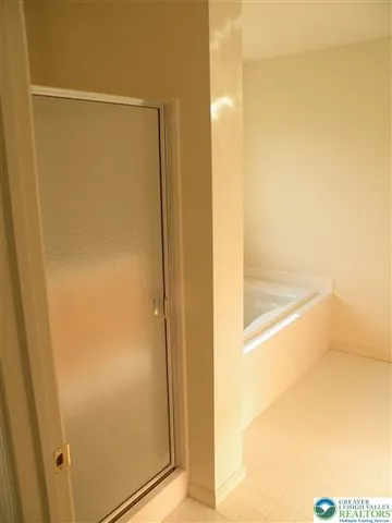 $2,595 | 3634 Clauss Drive, Lower Macungie Township, PA 18062