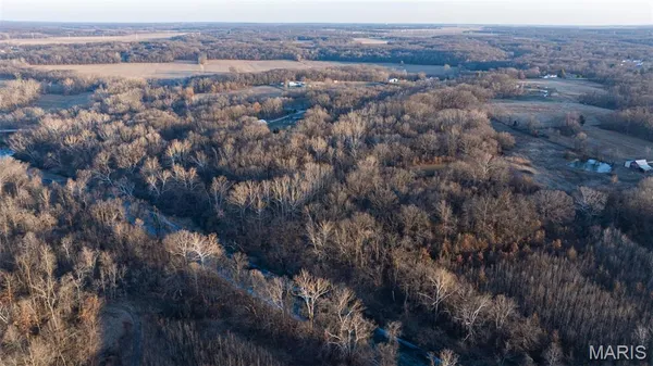 $339,000 | 498 Panama Avenue, Sorento, IL 62086