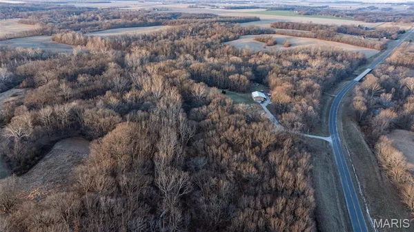 $339,000 | 498 Panama Avenue, Sorento, IL 62086