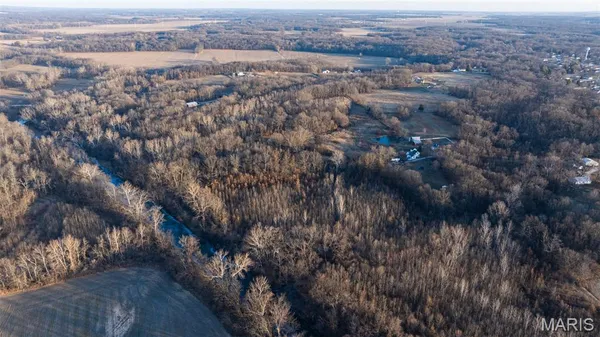 $339,000 | 498 Panama Avenue, Sorento, IL 62086