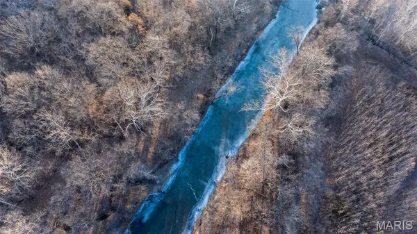 $339,000 | 498 Panama Avenue, Sorento, IL 62086