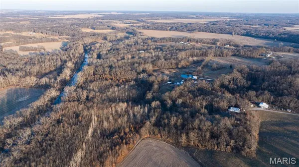 $339,000 | 498 Panama Avenue, Sorento, IL 62086