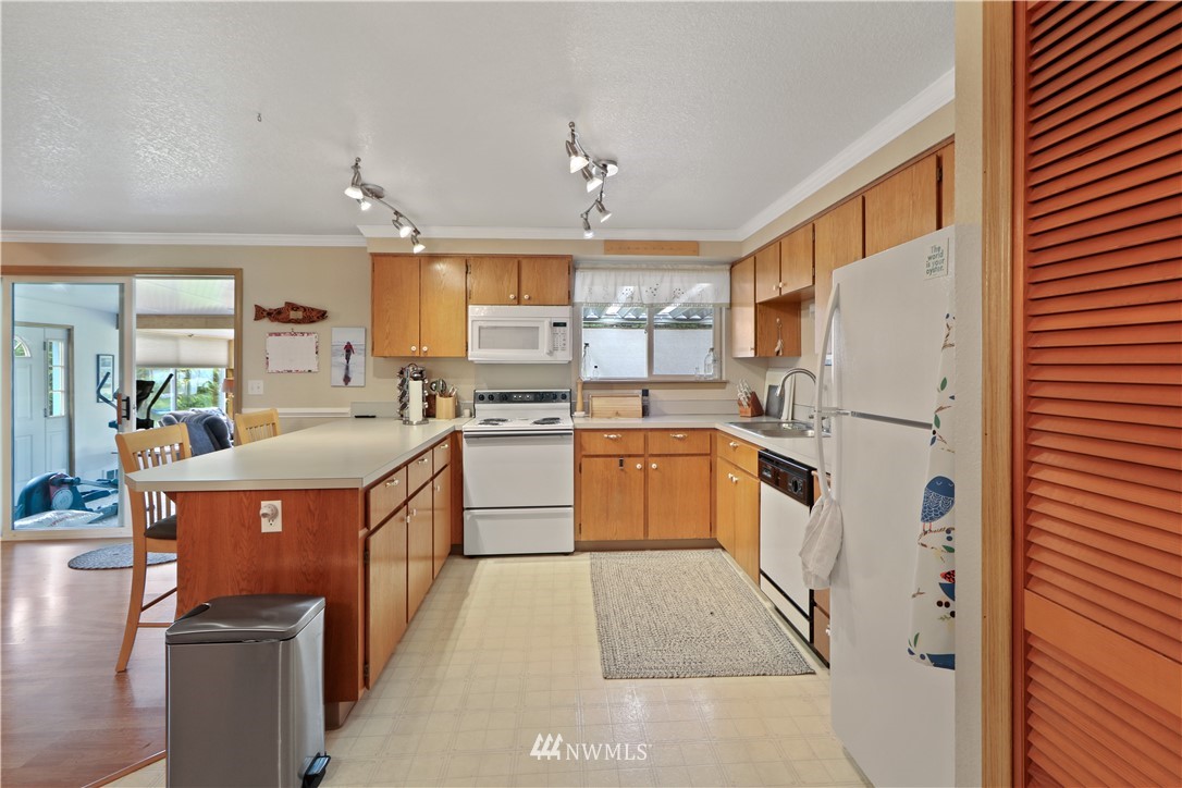 496 Cloquallum Road Elma, WA 98541 - Photo 11 of 32 Gallery Image 11