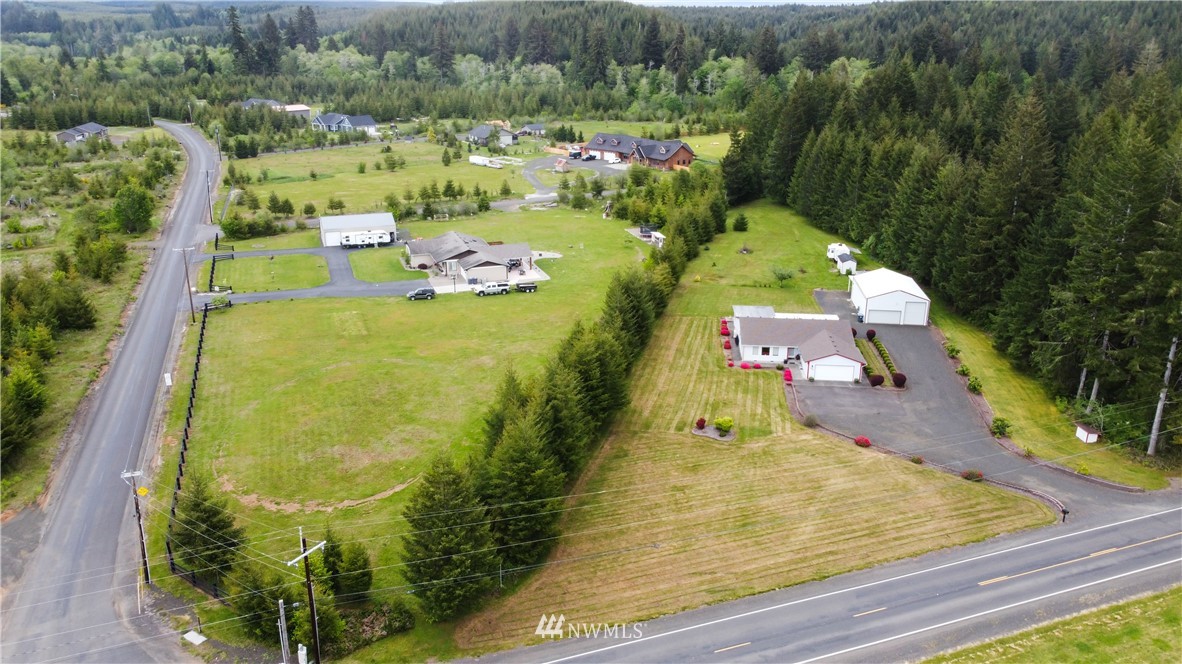 496 Cloquallum Road Elma, WA 98541 - Photo 3 of 32 Gallery Image 3