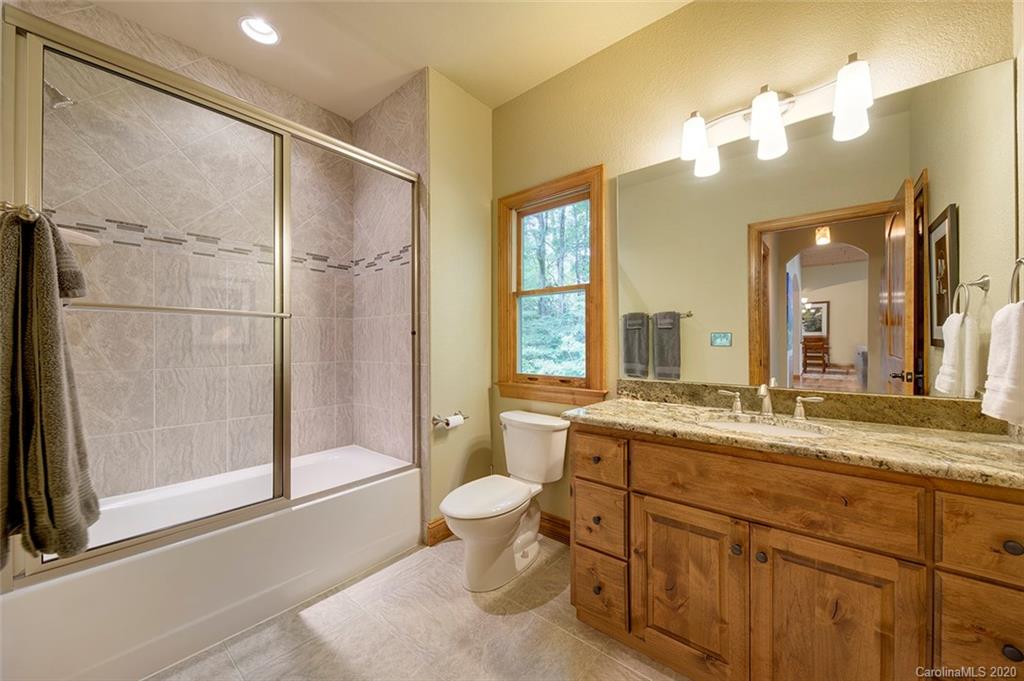 98 Newcastle Road Brevard, NC 28712 - Photo 18 of 26 Gallery Image 18