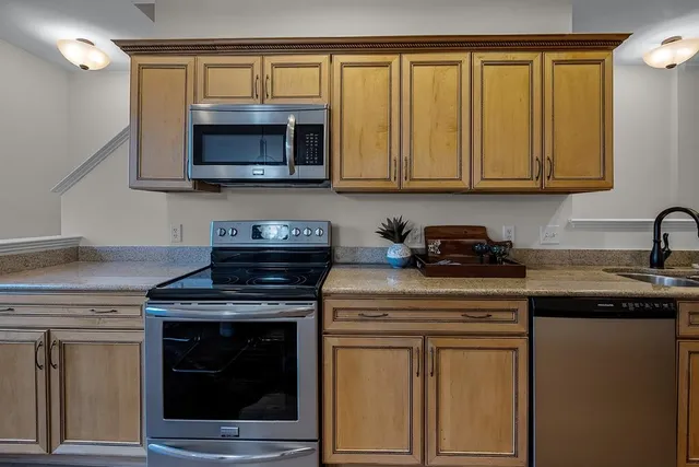 $280,000 | 57 West Georgia Avenue, Unit 102, Memphis, TN 38103