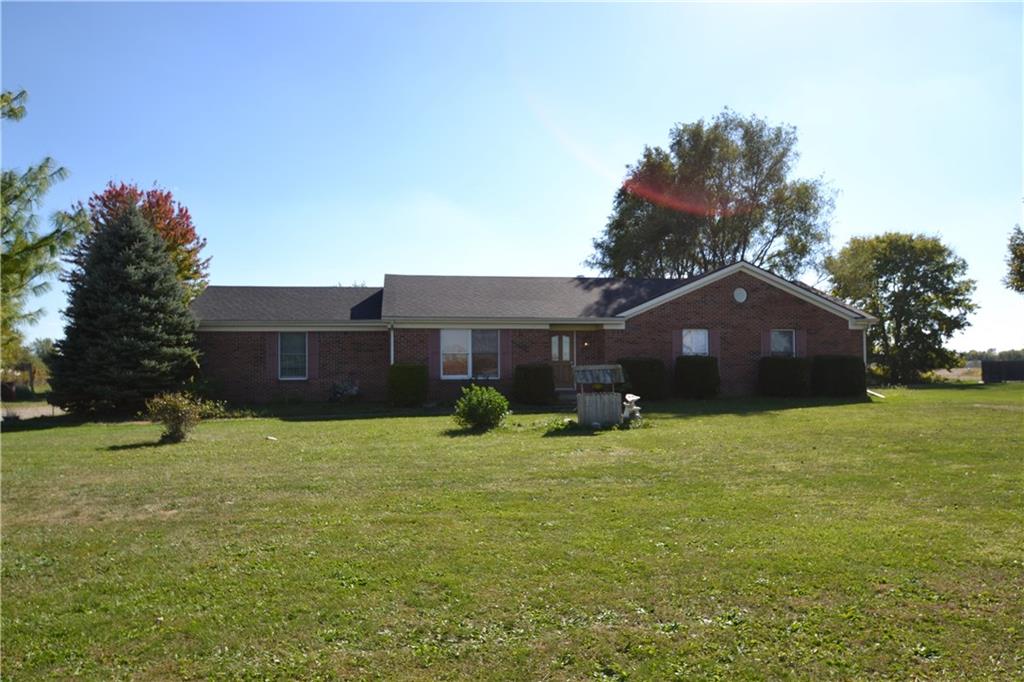 1397 East New Road Greenfield, IN 46140 - Photo 1 of 18 Gallery Image 1