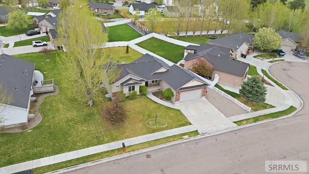 452 West 3rd North Rigby, ID 83442 - Photo 4 of 43