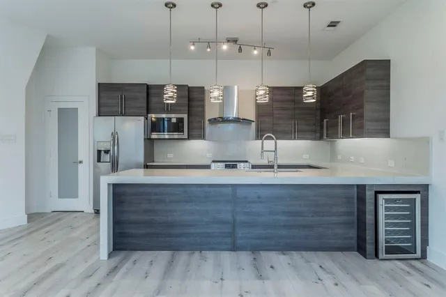 $3,075 | 1022 Eldorado Avenue, Unit 104, Dallas, TX 75208