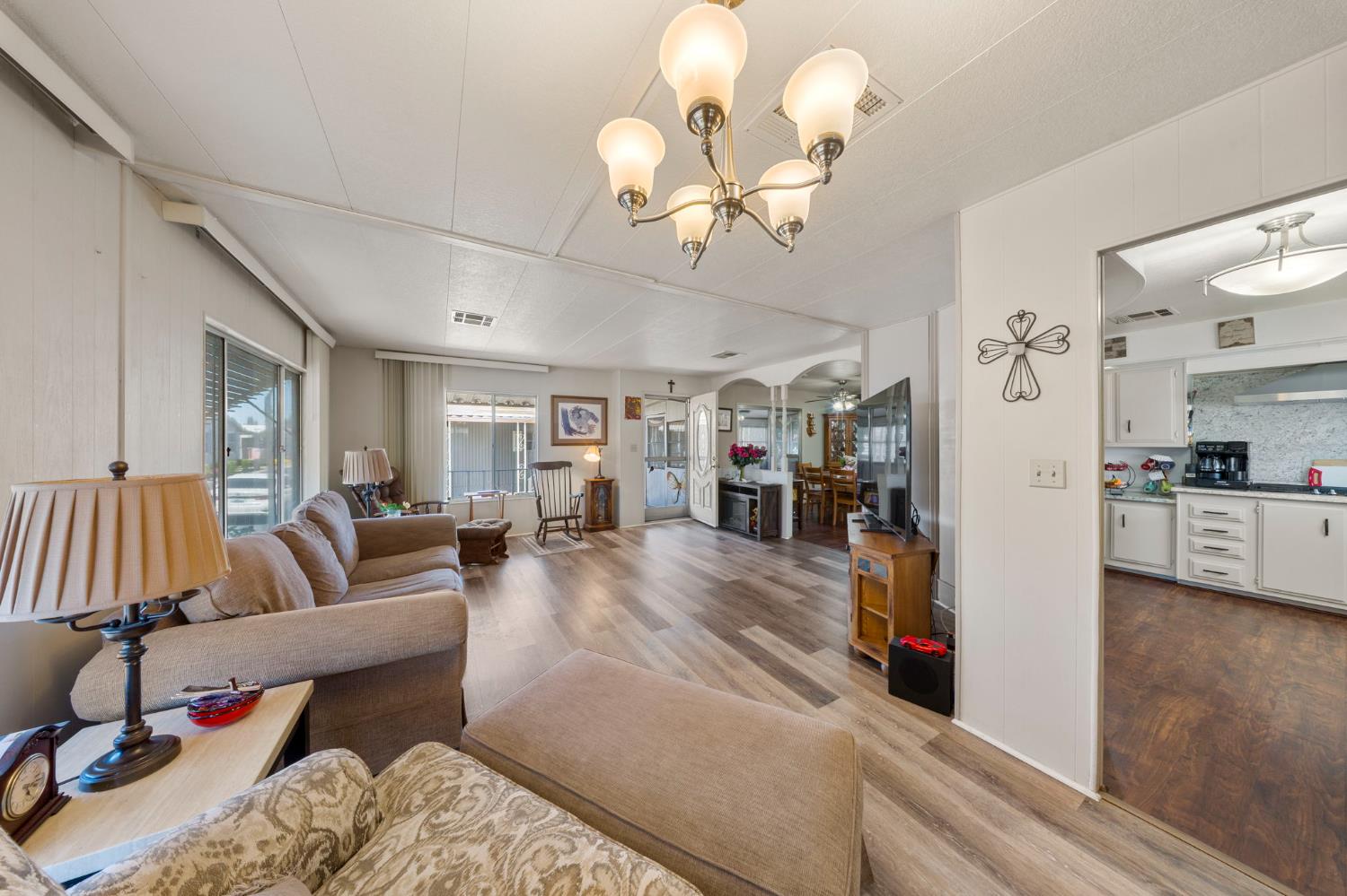 3812 Maui Terrace Modesto, CA 95355 - Photo 12 of 27