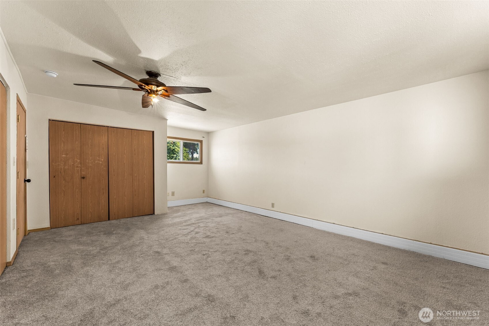 1648 Wolves Road Port Orchard, WA 98366 - Photo 12 of 31 Gallery Image 12
