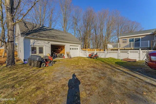 $330,000 | 10 Spring Valley Lane, Cambridge, NY 12816