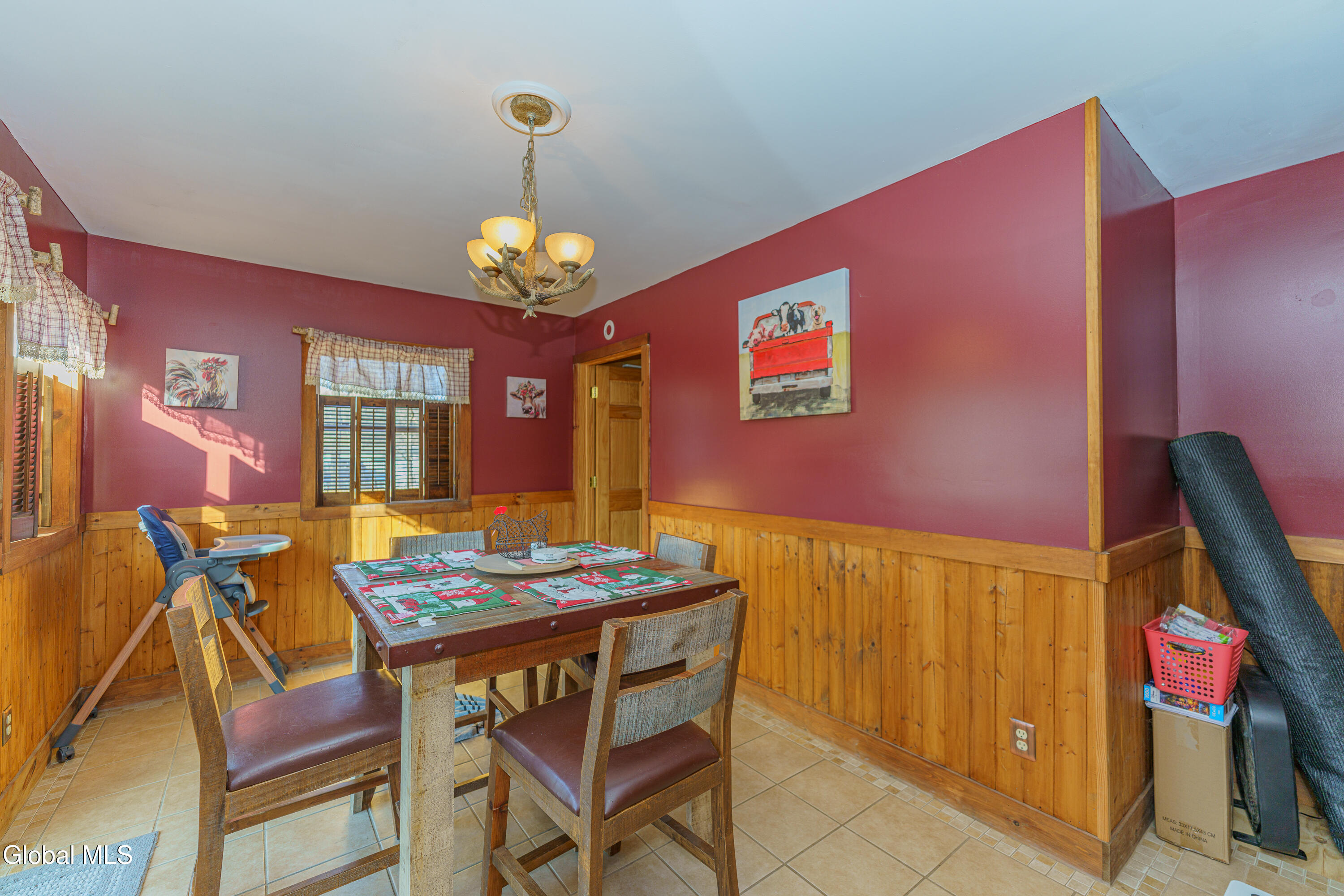 10 Spring Valley Lane Cambridge, NY 12816 - Photo 22 of 43 3Dining 2