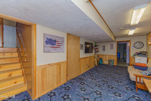 $330,000 | 10 Spring Valley Lane, Cambridge, NY 12816