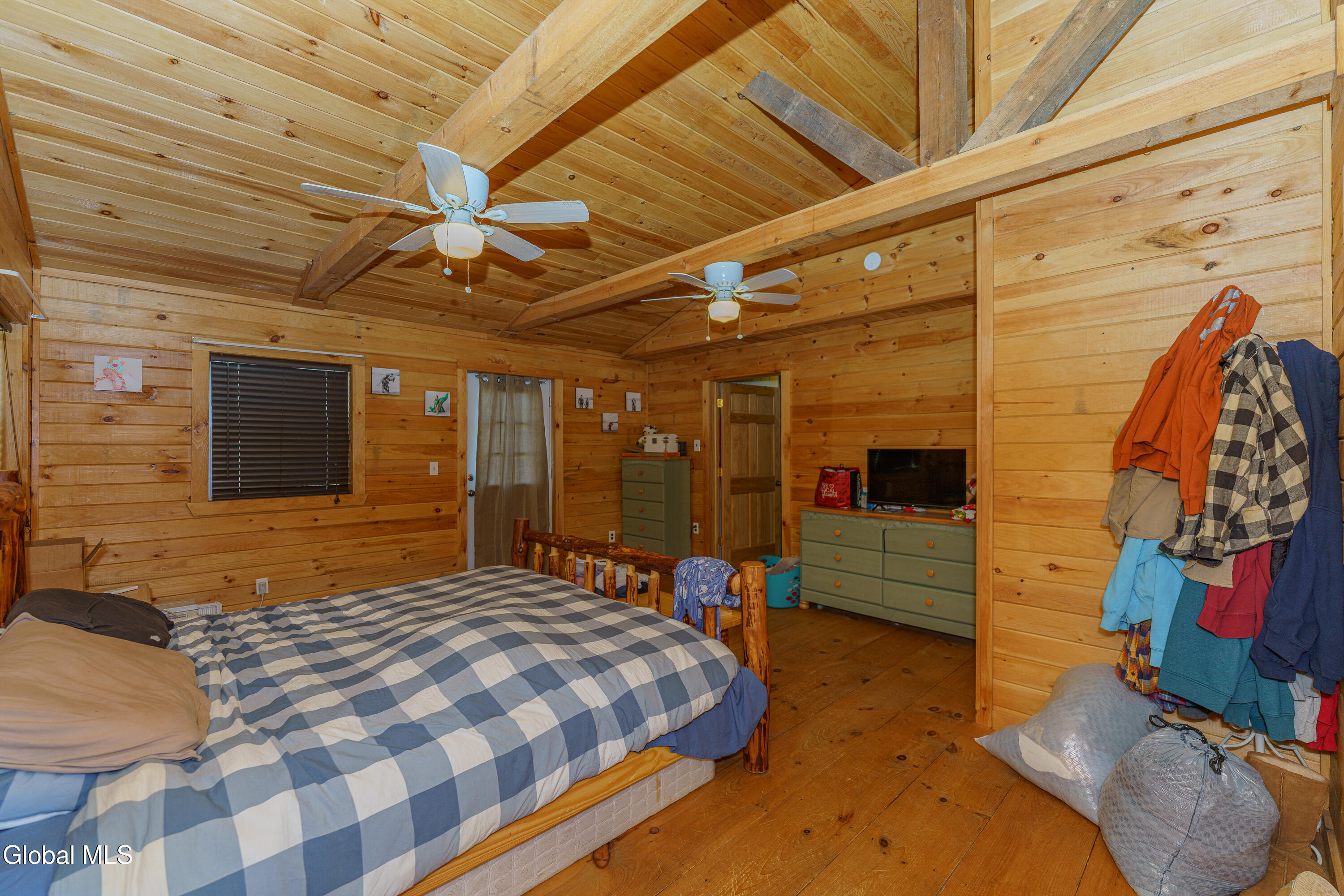 10 Spring Valley Lane Cambridge, NY 12816 - Photo 29 of 43 5Master 1