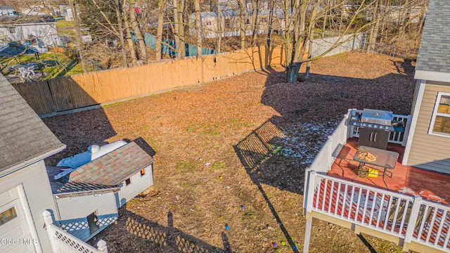 $330,000 | 10 Spring Valley Lane, Cambridge, NY 12816