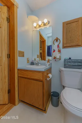 $330,000 | 10 Spring Valley Lane, Cambridge, NY 12816