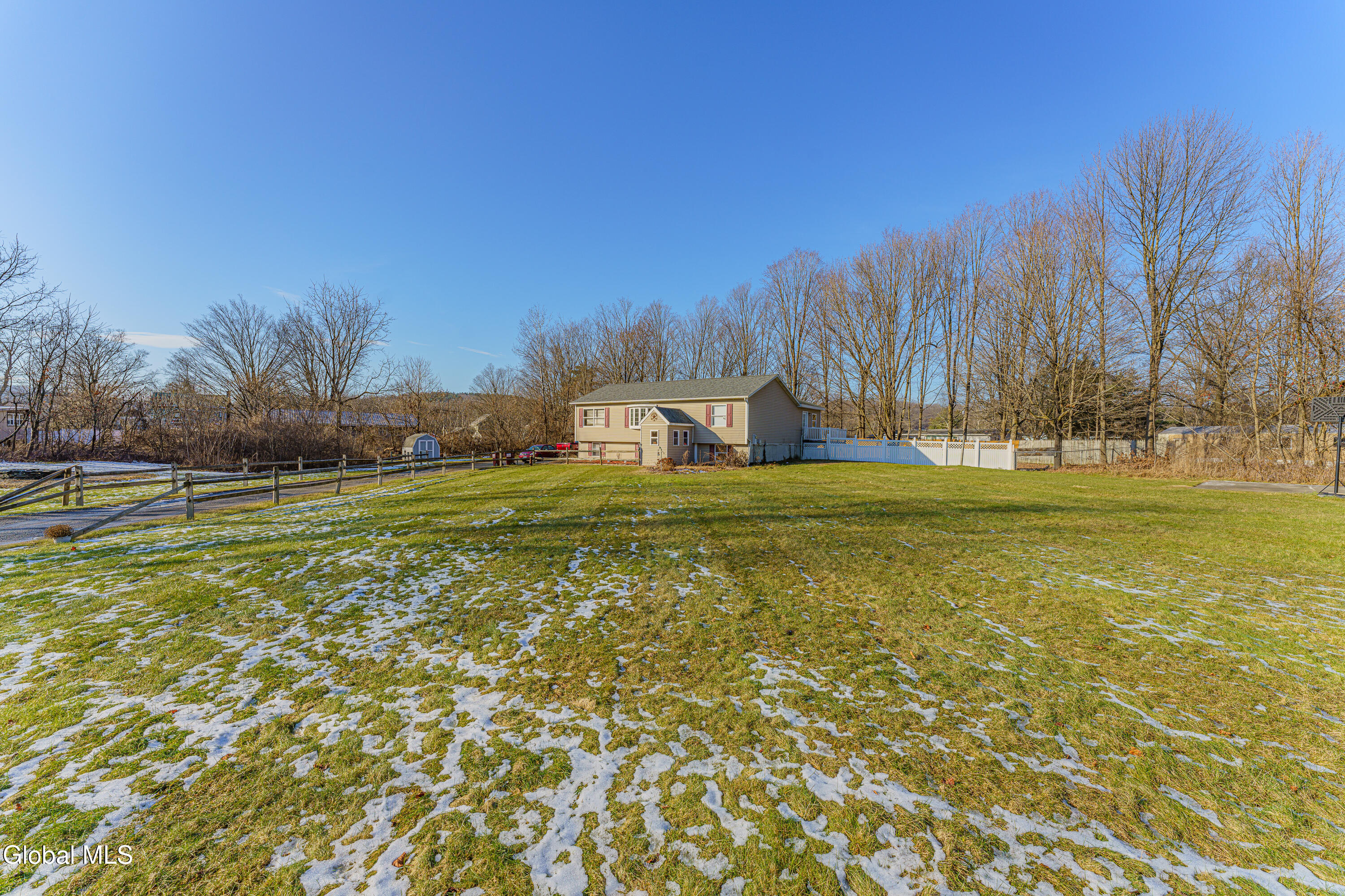 10 Spring Valley Lane Cambridge, NY 12816 - Photo 6 of 43 0Front 1