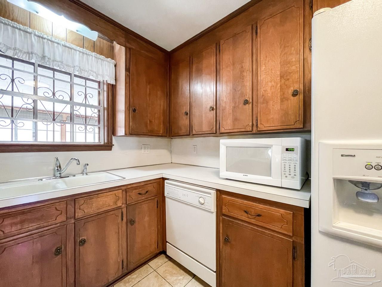 7689 Templeton Road Pensacola, FL 32506 - Photo 20 of 50 Gallery Image 20