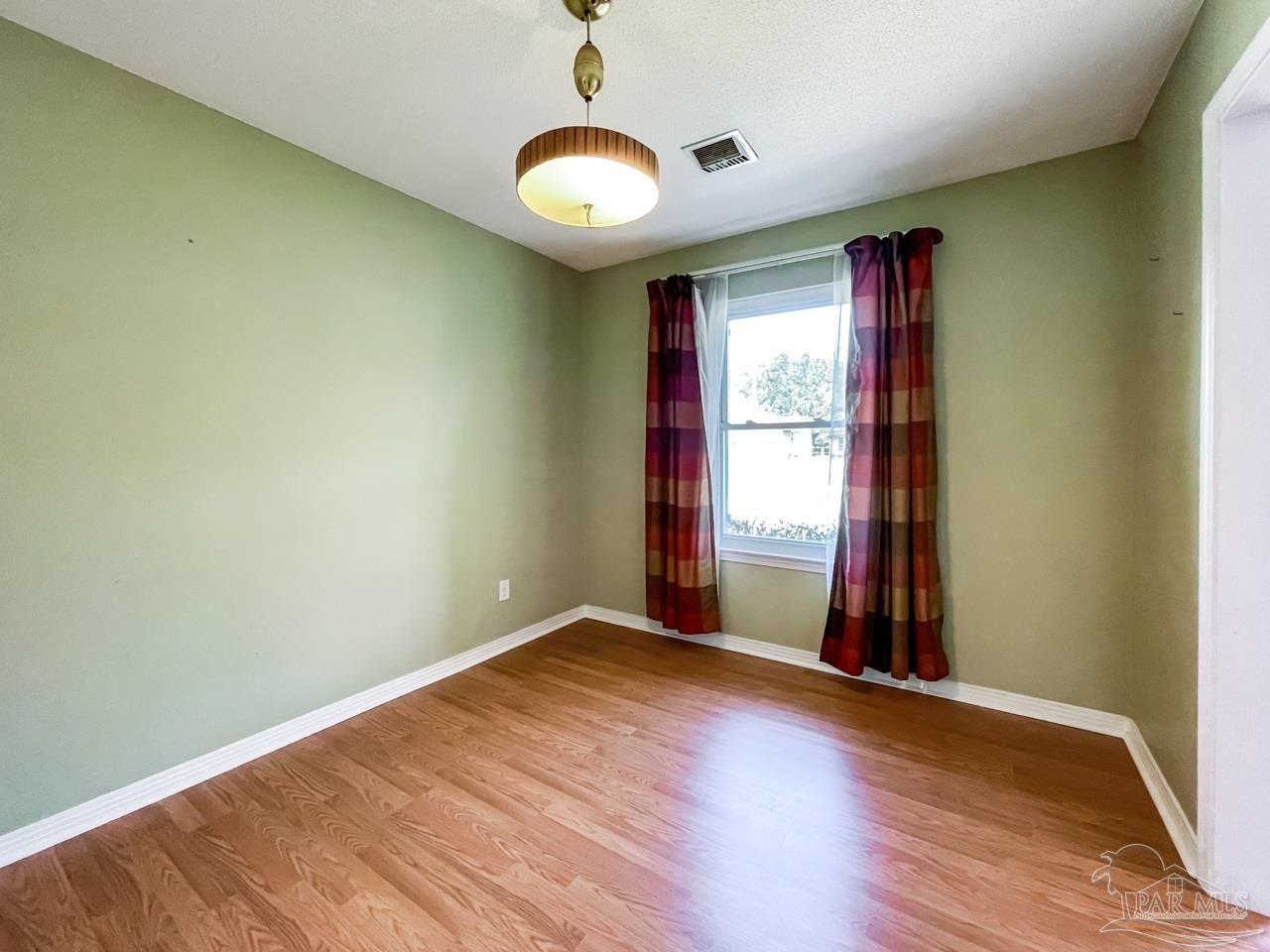 7689 Templeton Road Pensacola, FL 32506 - Photo 23 of 50 Gallery Image 23
