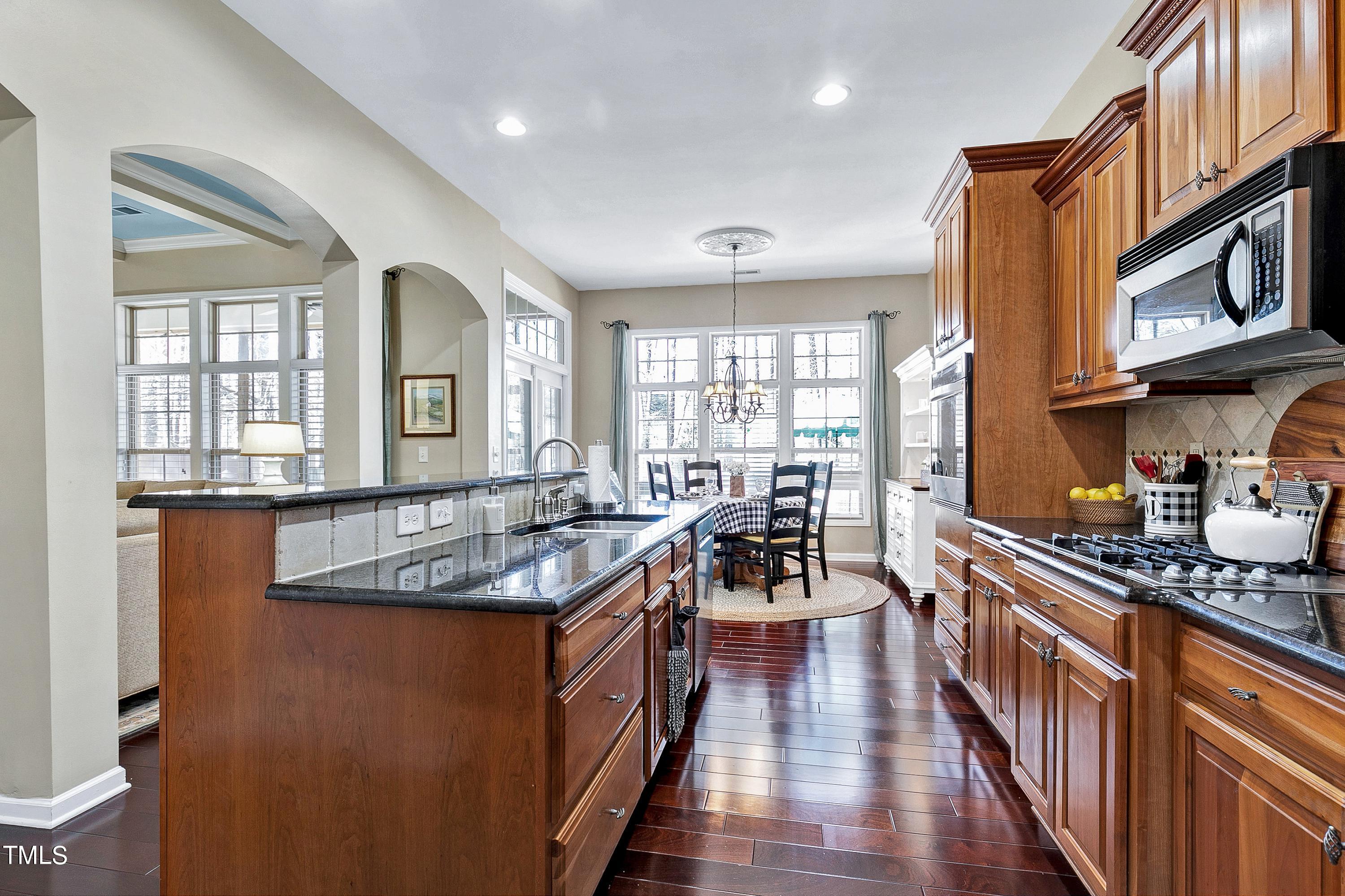 6115 Leesburg Lane Raleigh, NC 27617 - Photo 16 of 46 16-Scene-16