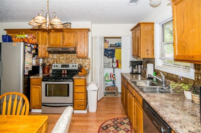 873 Stratton Lane Winchester, KY 40391 - Photo 7 of 29 Photo 7