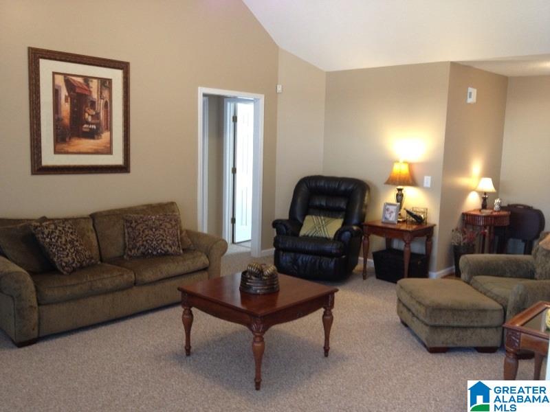 359 Henry Road Southwest Jacksonville, AL 36265 - Photo 7 of 18