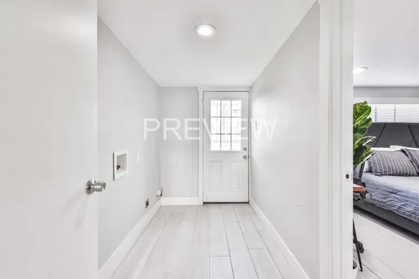 $4,300 | 7522 Dearborn Street, Houston, TX 77055