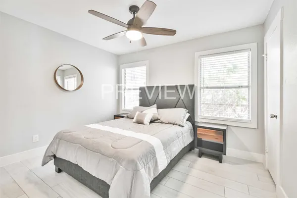 $4,300 | 7522 Dearborn Street, Houston, TX 77055