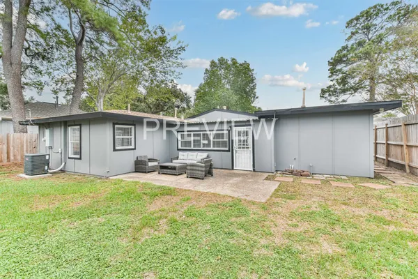 $4,300 | 7522 Dearborn Street, Houston, TX 77055