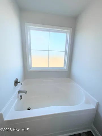 $407,800 | 1000 Dynamic One Drive, New Bern, NC 28562