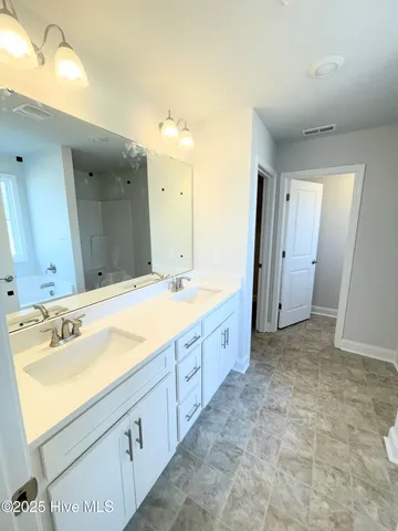 $407,800 | 1000 Dynamic One Drive, New Bern, NC 28562