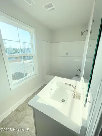 $407,800 | 1000 Dynamic One Drive, New Bern, NC 28562