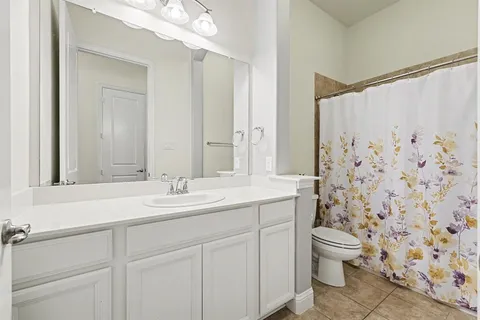 $749,900 | 5821 Austin Waters, The Colony, TX 75056