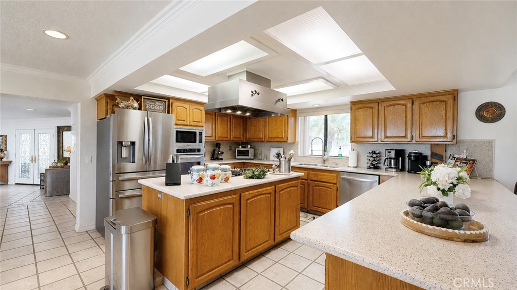 17850 Vista Del Lago Drive Riverside, CA 92503 - Photo 19 of 75