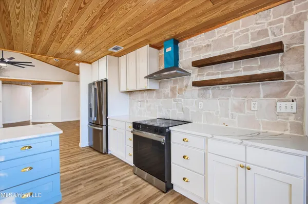 $460,000 | 3107 Cypress Creek Drive, D'Iberville, MS 39540