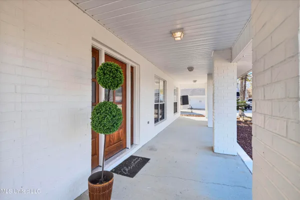 $460,000 | 3107 Cypress Creek Drive, D'Iberville, MS 39540