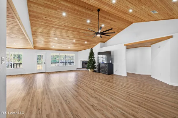 $460,000 | 3107 Cypress Creek Drive, D'Iberville, MS 39540