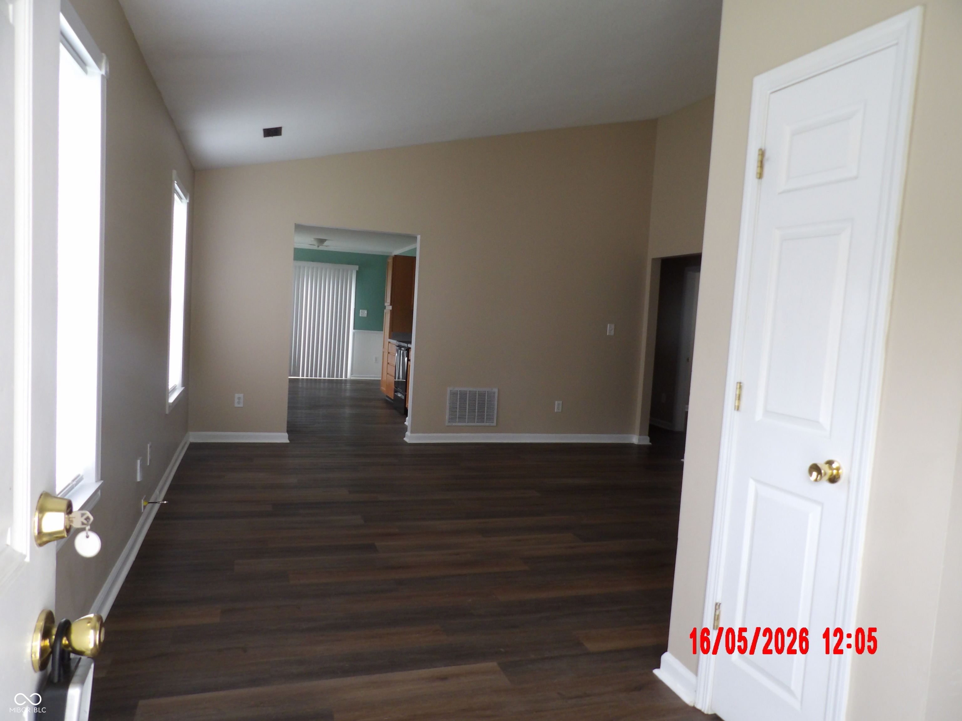 539 Sun Ridge Boulevard Avon, IN 46123 - Photo 4 of 21