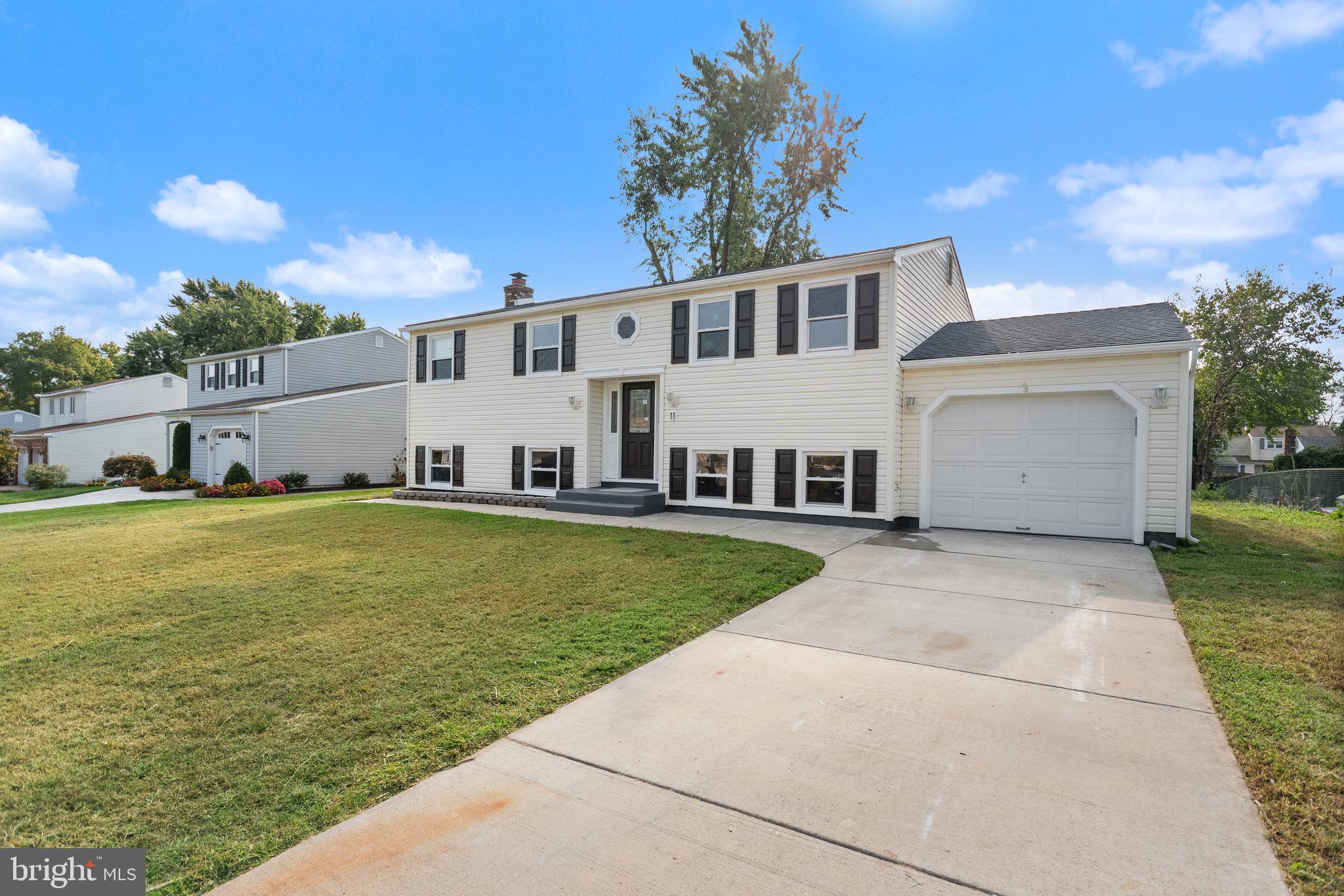 11 Stone River Road Laurel Springs, NJ 08021 - Photo 3 of 42