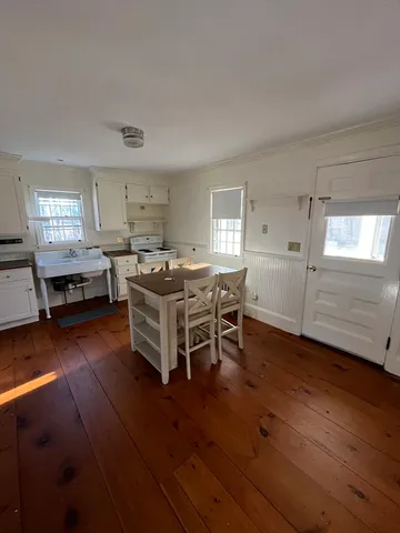 $2,500 | 338 R Maple Street, Carlisle, MA 01741